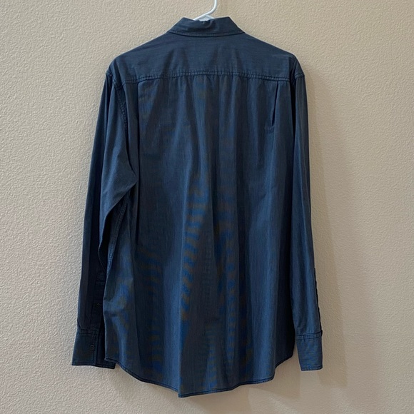 VINTAGE American Rag Small-Stripe Button-Up - Picture 4 of 4